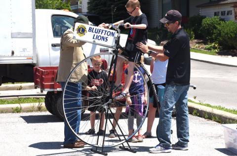 Test-driving the high-wheeler