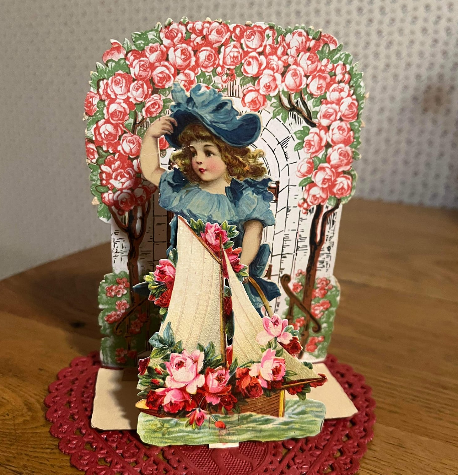 Victorian Valentines workshop for kids at Swiss Heritage Center