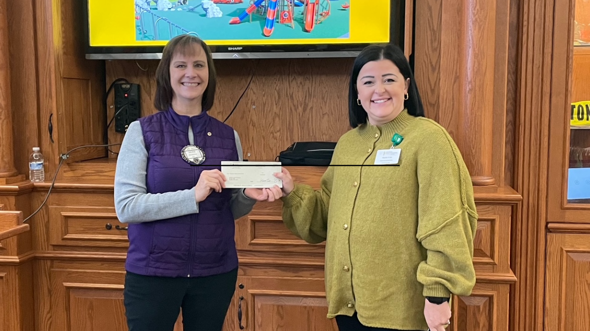 Mennonite Home Communities of Ohio donates $5,000 to Lions for playground