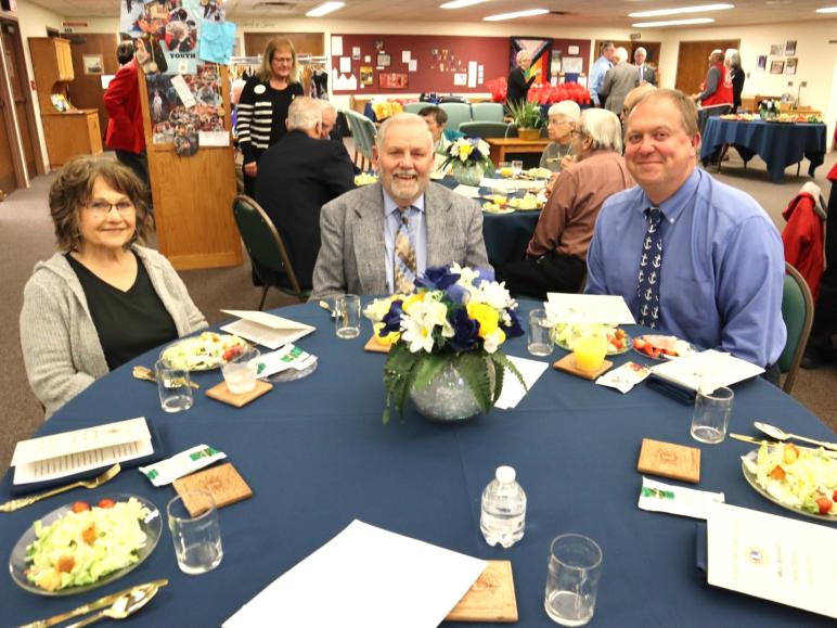 L-R) Ruth and Rich Johnson, Lion Greg Denecker