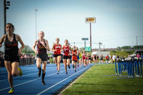 Clara Matthews, 1600, 4th place