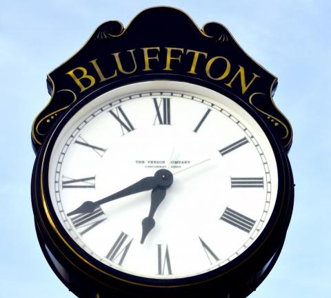 Bluffton Public Library clock